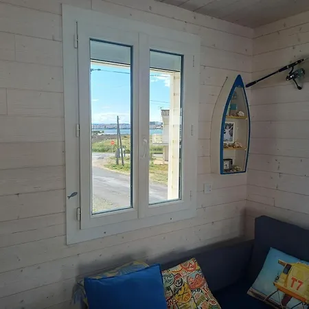 Le Access 8 Pers גרואיסאן